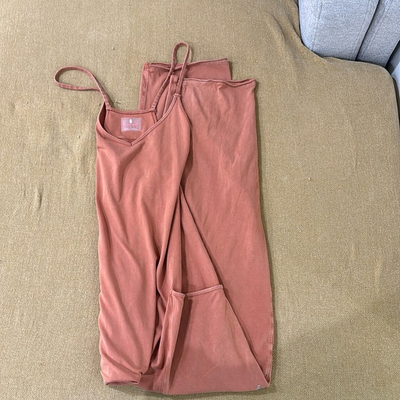 NWOT FP Movement Hot Shot Onesie in Apricot - Picture 2 of 3